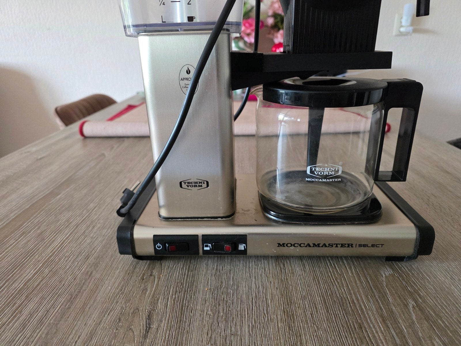 Moccamaster Select Koffiezetapparaat - Goud, Gebruikt, 10 kopjes of meer, Koffiemachine, Gemalen koffie
