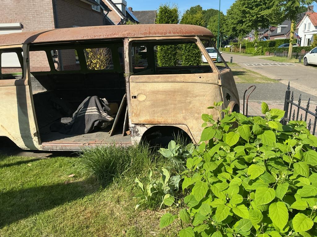 Volkswagen T1 spijlbus carroserie te koop of ruilen KEVER, Auto-onderdelen, Ophalen, Volkswagen