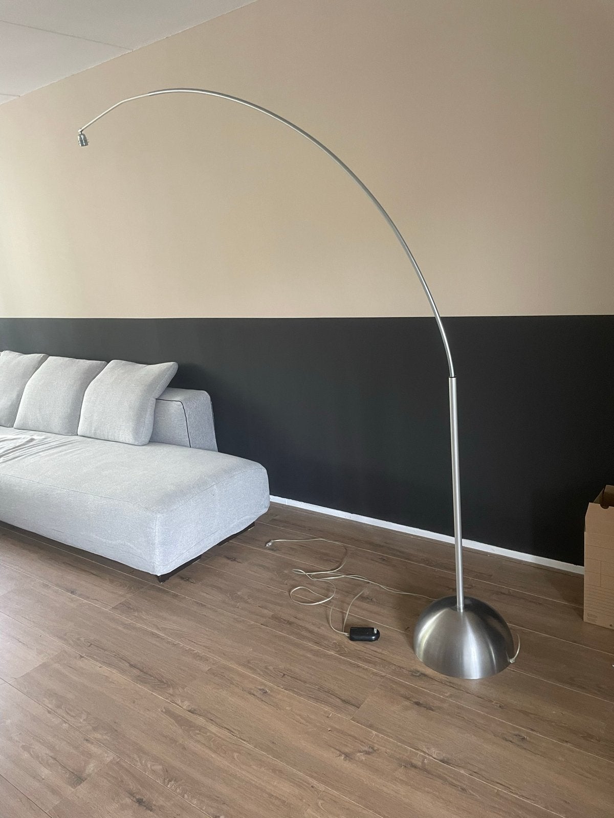Moderne booglamp met metalen voet, Ophalen, Gebruikt, 200 cm of meer, E27 (groot)