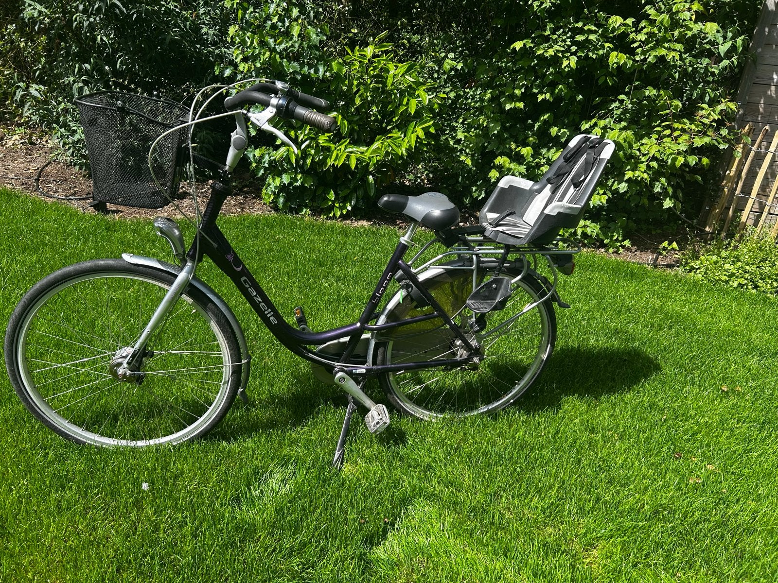 Gazelle Bloom damesfiets met kinderzitje en mand, Ophalen, Gazelle, Trommelrem, 53 tot 56 cm