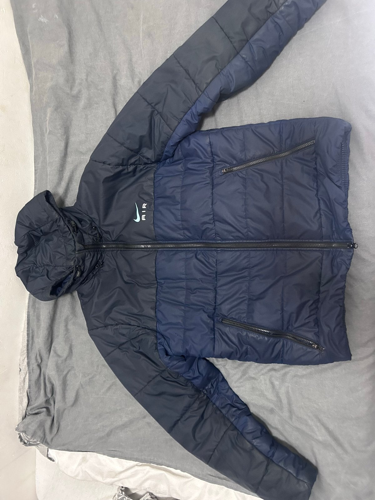 Nike Air Puffer Jas - Gedragen maar goede staat, Kleding | Heren, Ophalen of Verzenden, Gedragen, Blauw
