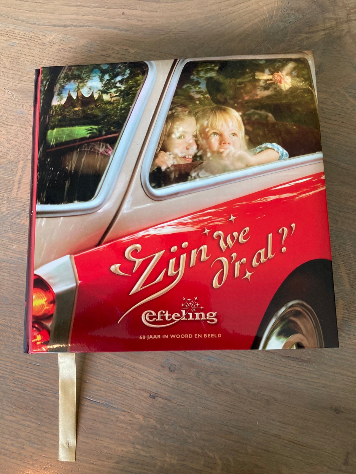 Nieuwstaat: Efteling boek ‘zijn we d’r al?’, Ophalen, Zo goed als nieuw, Overige typen