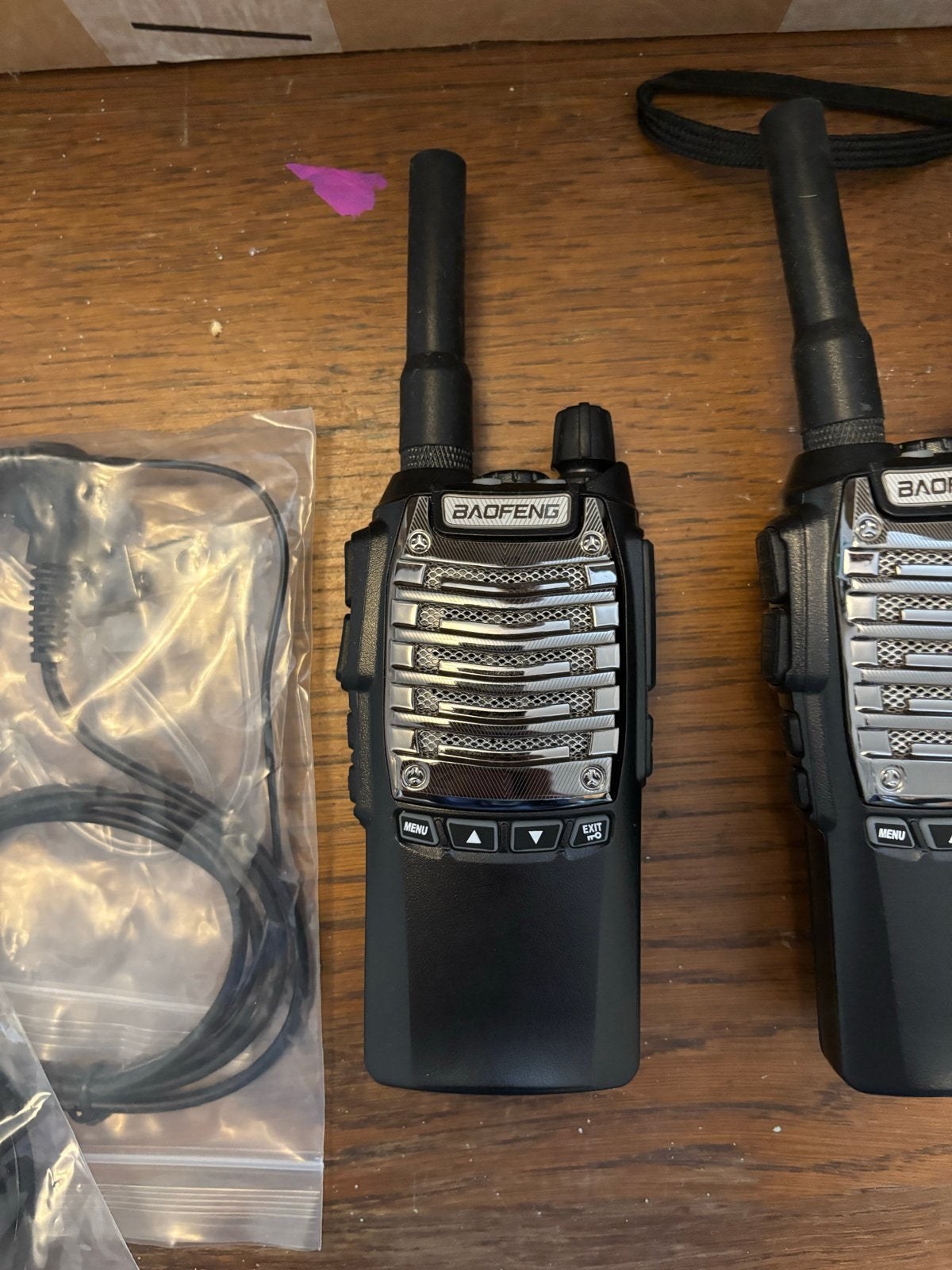 Complete set van 8 Baofeng portofoons met accessoires, Telecommunicatie, Portofoons en Walkie-talkies, Gebruikt, Ophalen of Verzenden