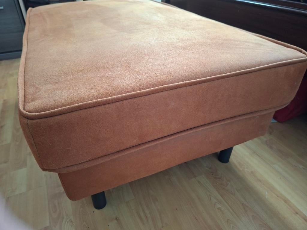 Hocker.in perfecte staat, Ophalen, 75 tot 100 cm, Zo goed als nieuw, Rechthoekig