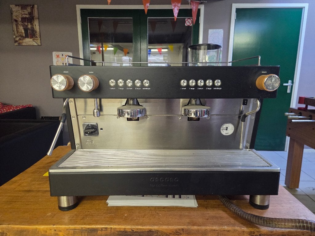 Ascaso Barista T One 2GR (2-groeps), Witgoed en Apparatuur, Koffiezetapparaten, Gebruikt, 10 kopjes of meer, Koffiemachine, Gemalen koffie