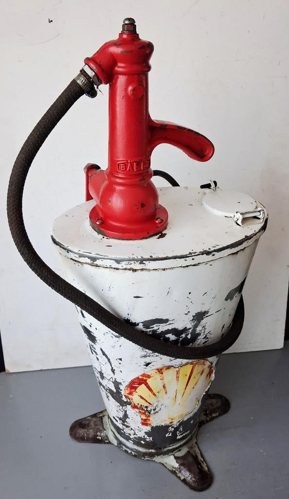 Vintage Shell oliepomp, Antiek en Kunst, Antiek | Gereedschap en Instrumenten, Ophalen