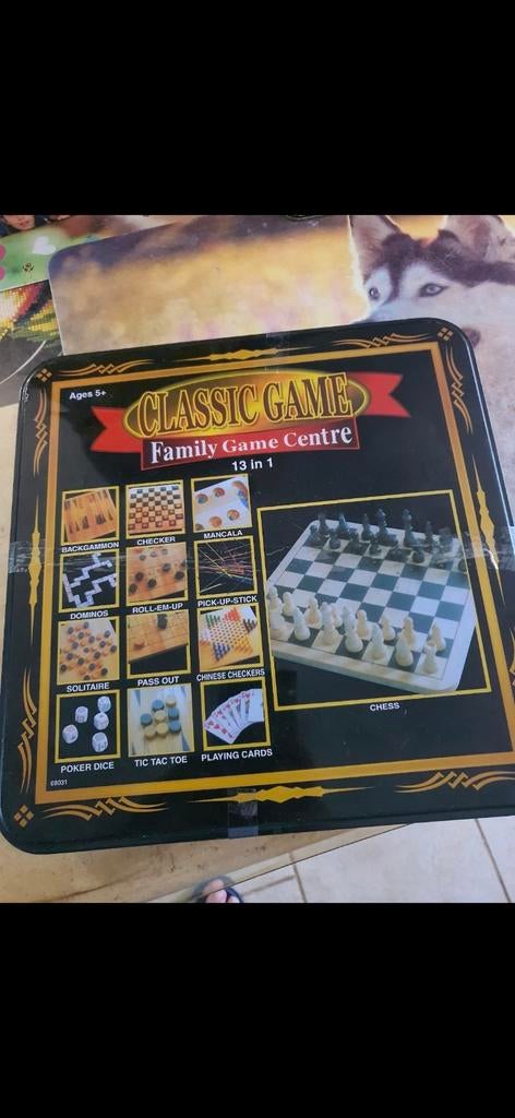 Classic Game Family Game Centre - 13 in 1 Spellenpakket, Hobby en Vrije tijd, Gezelschapsspellen | Bordspellen, Zo goed als nieuw