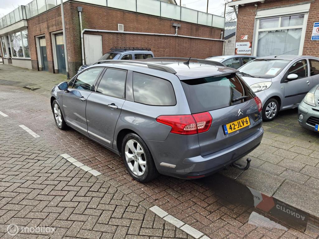 Citroen C5 Tourer 2.0 16V, Veerbollen, trekhaak automaat!, Auto's, Citroën, 4 cilinders, 1594 kg, C5, 93 €/maand
