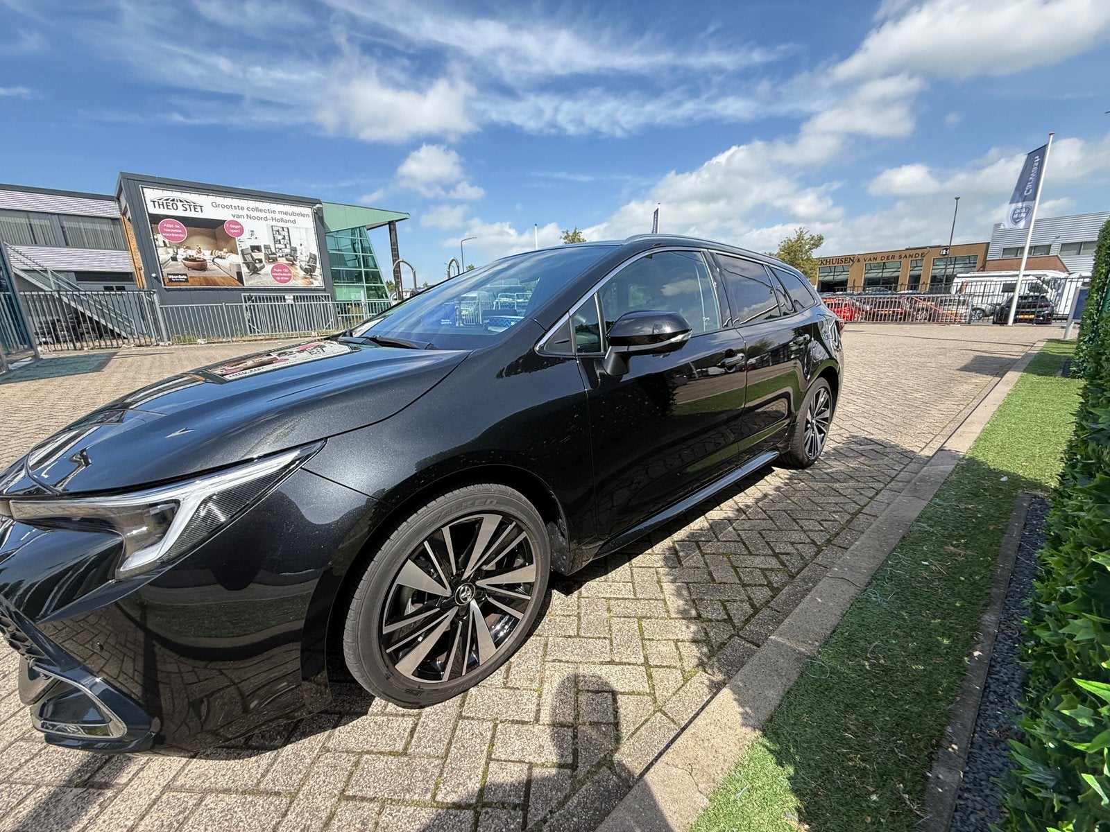 Toyota Corolla TS Hybrid 180, Euro 5, 4 cilinders, 133 pk, Stationwagon
