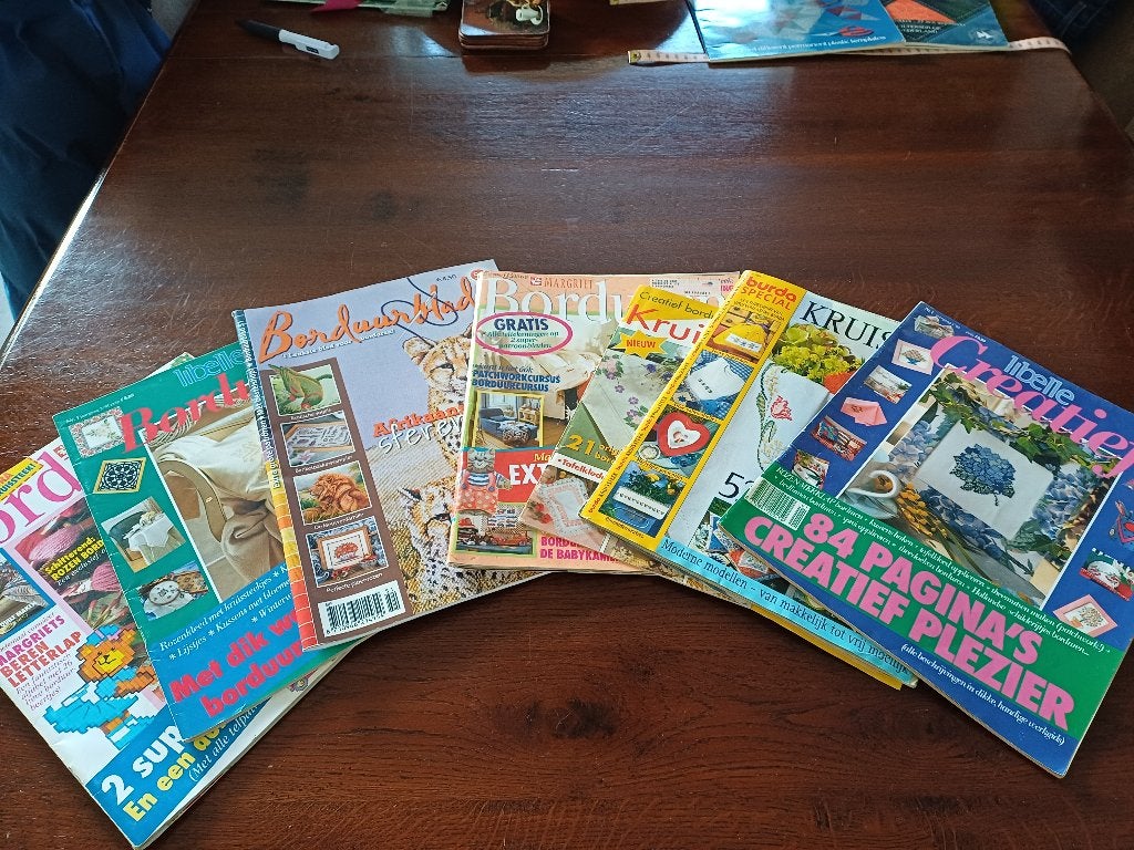 7 Borduurbladen voor 7 euro, Hobby en Vrije tijd, Borduren en Borduurmachines, Ophalen of Verzenden, Gebruikt, Handborduren, Overige typen