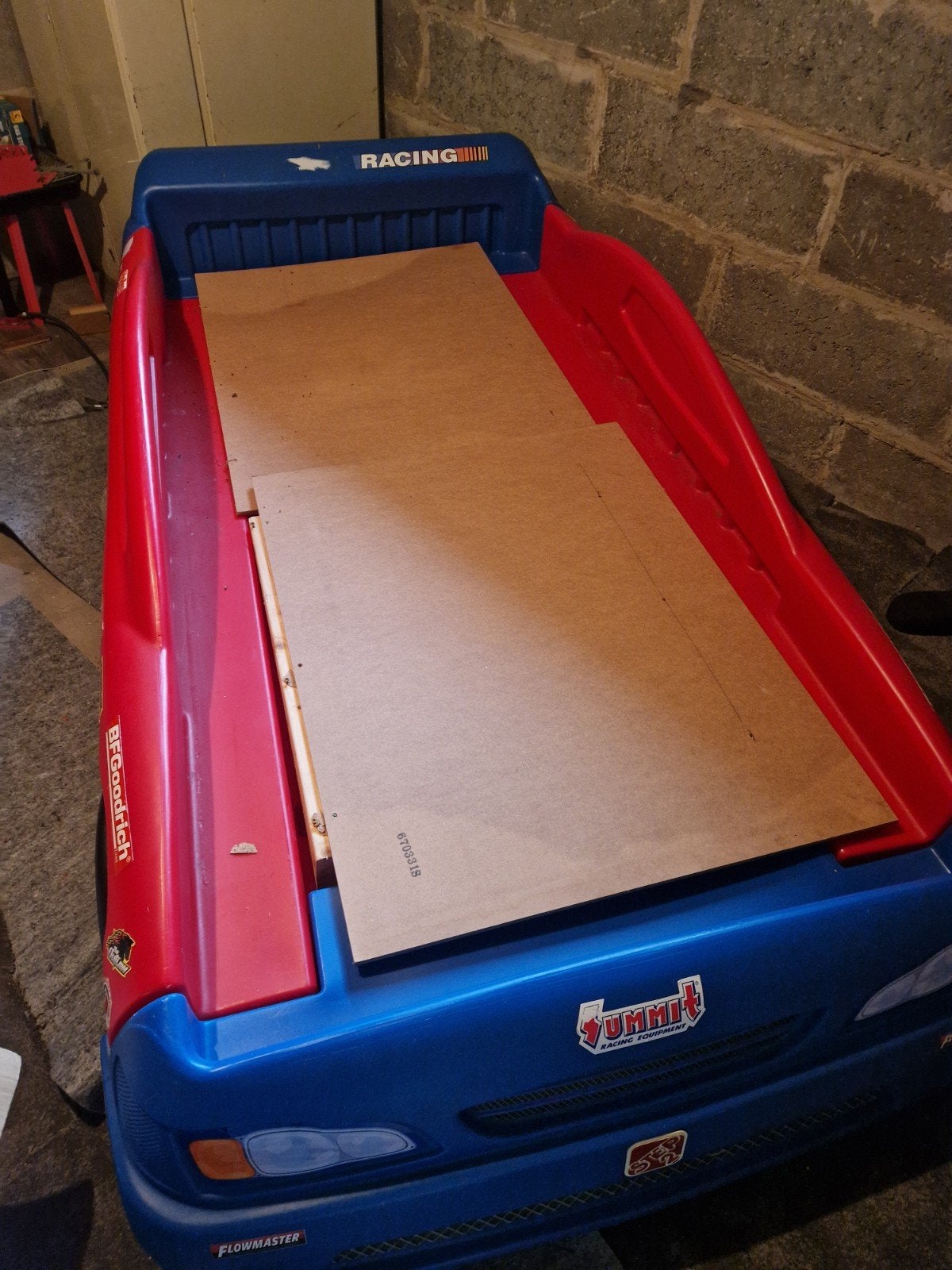 Kinderbed in raceauto-stijl, Ophalen, Gebruikt