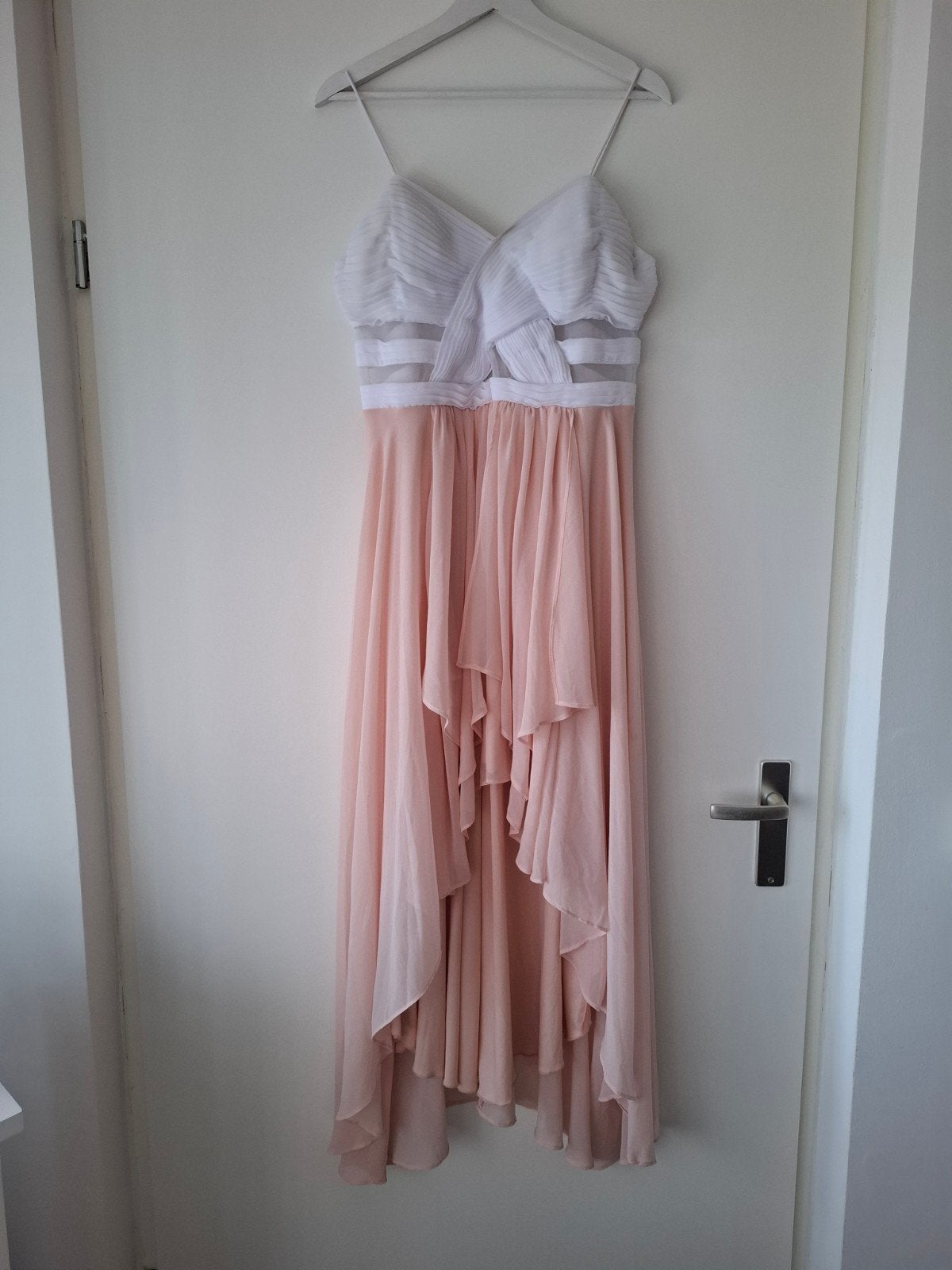 Roze jurk met witte top maat xl/42, Kleding | Dames, Gelegenheidskleding, Overige typen, Maat 42/44 (L), Ophalen of Verzenden