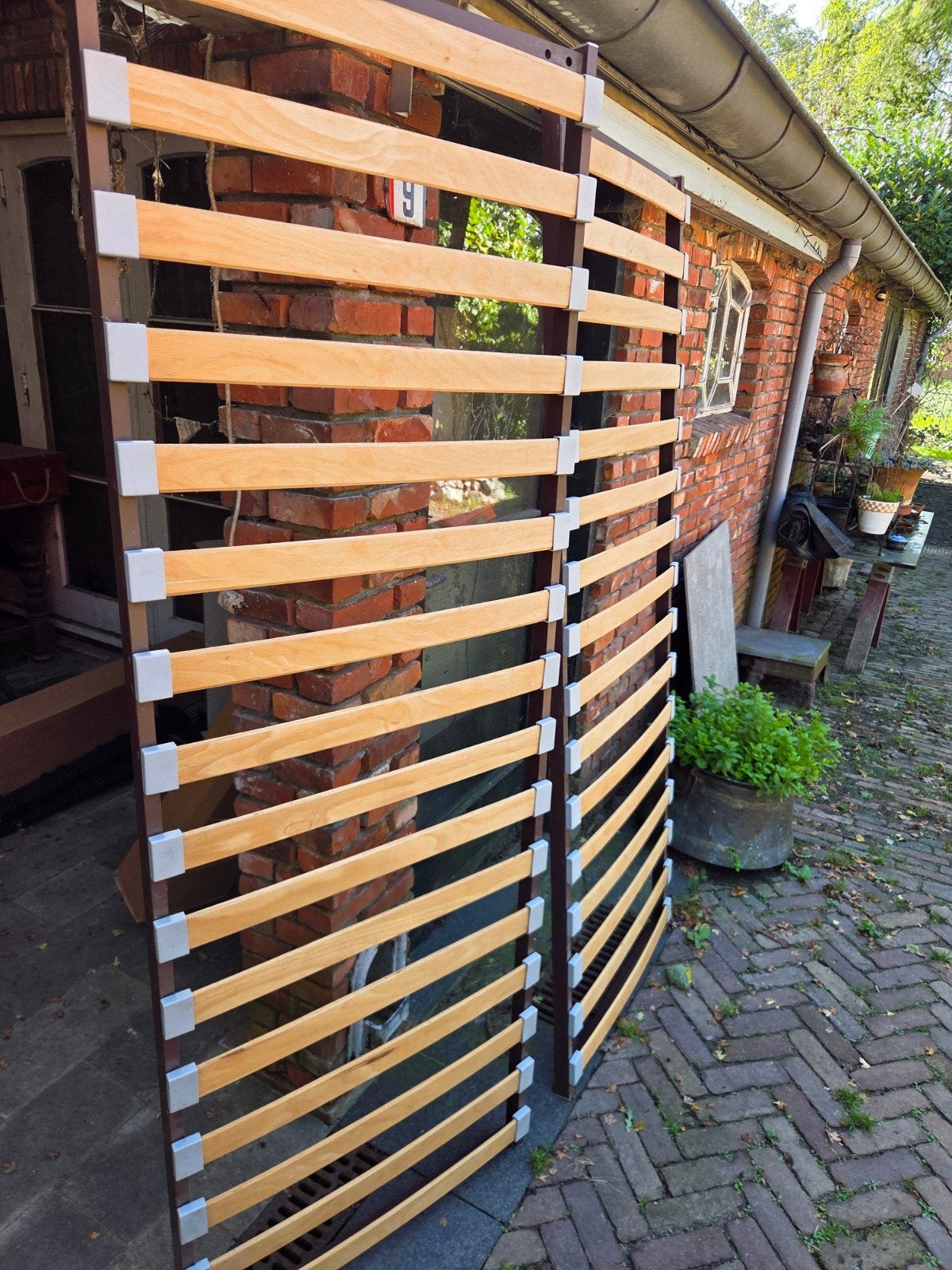 Twee lattenbodems 69x194 cm, Ophalen, Gebruikt, 70 cm of minder, Tweepersoons