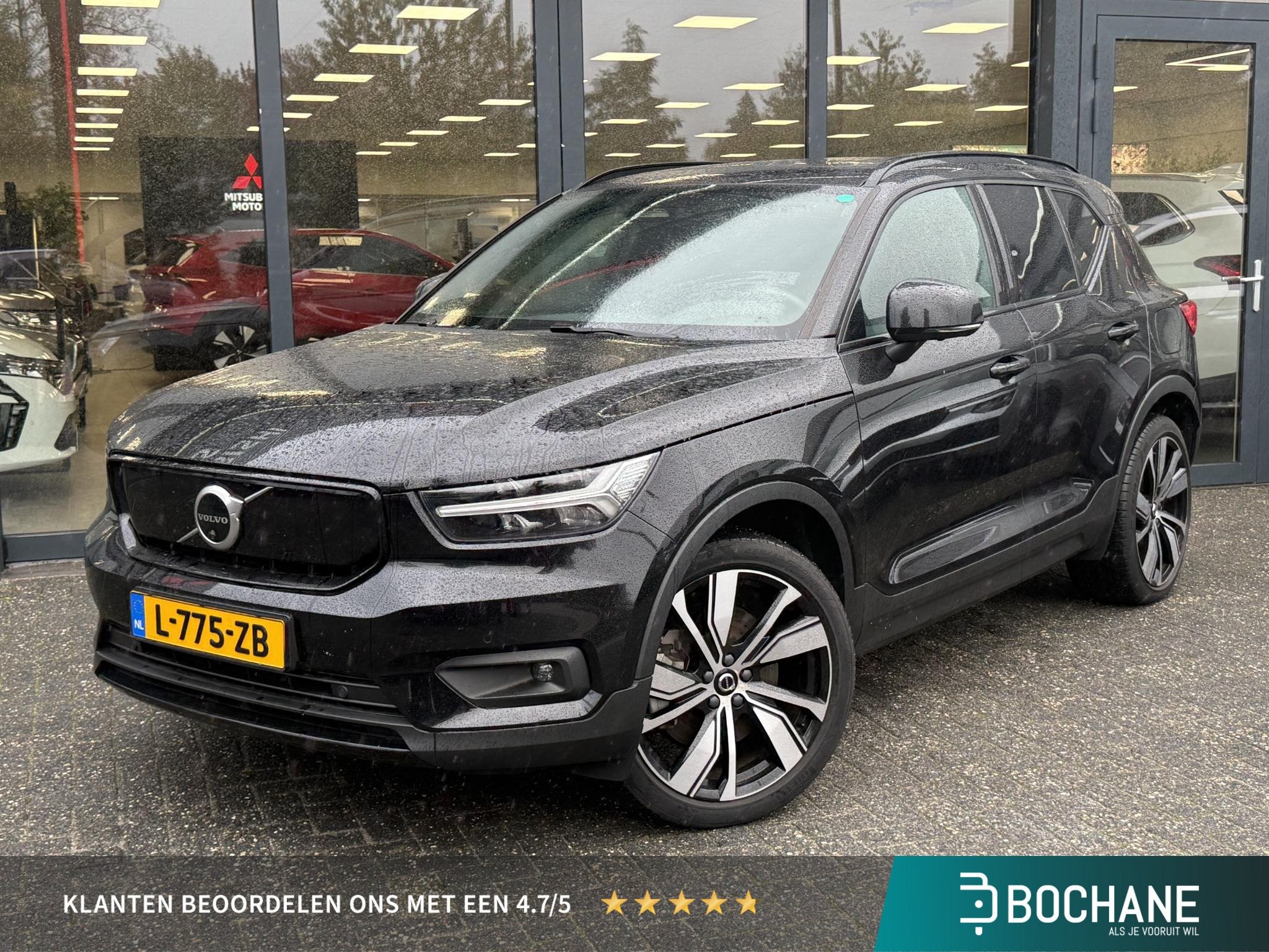 Volvo XC40 Recharge P8 AWD R-Design | panoramadak | elektris