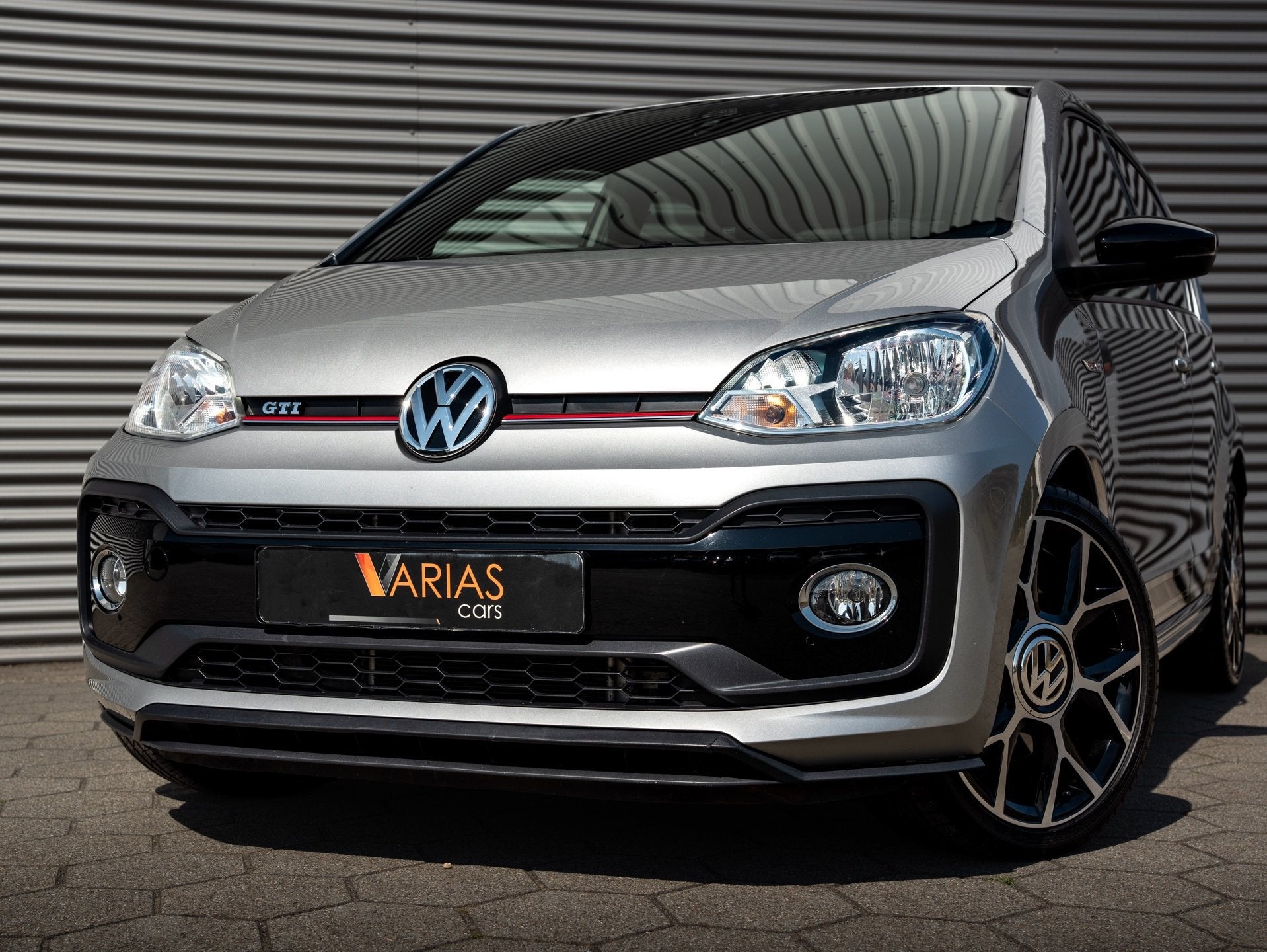 Volkswagen UP! 1.0 TSI GTI Beats Camera Cruise, Auto's, Volkswagen, 970 kg, Stof, Gebruikt, 4 stoelen