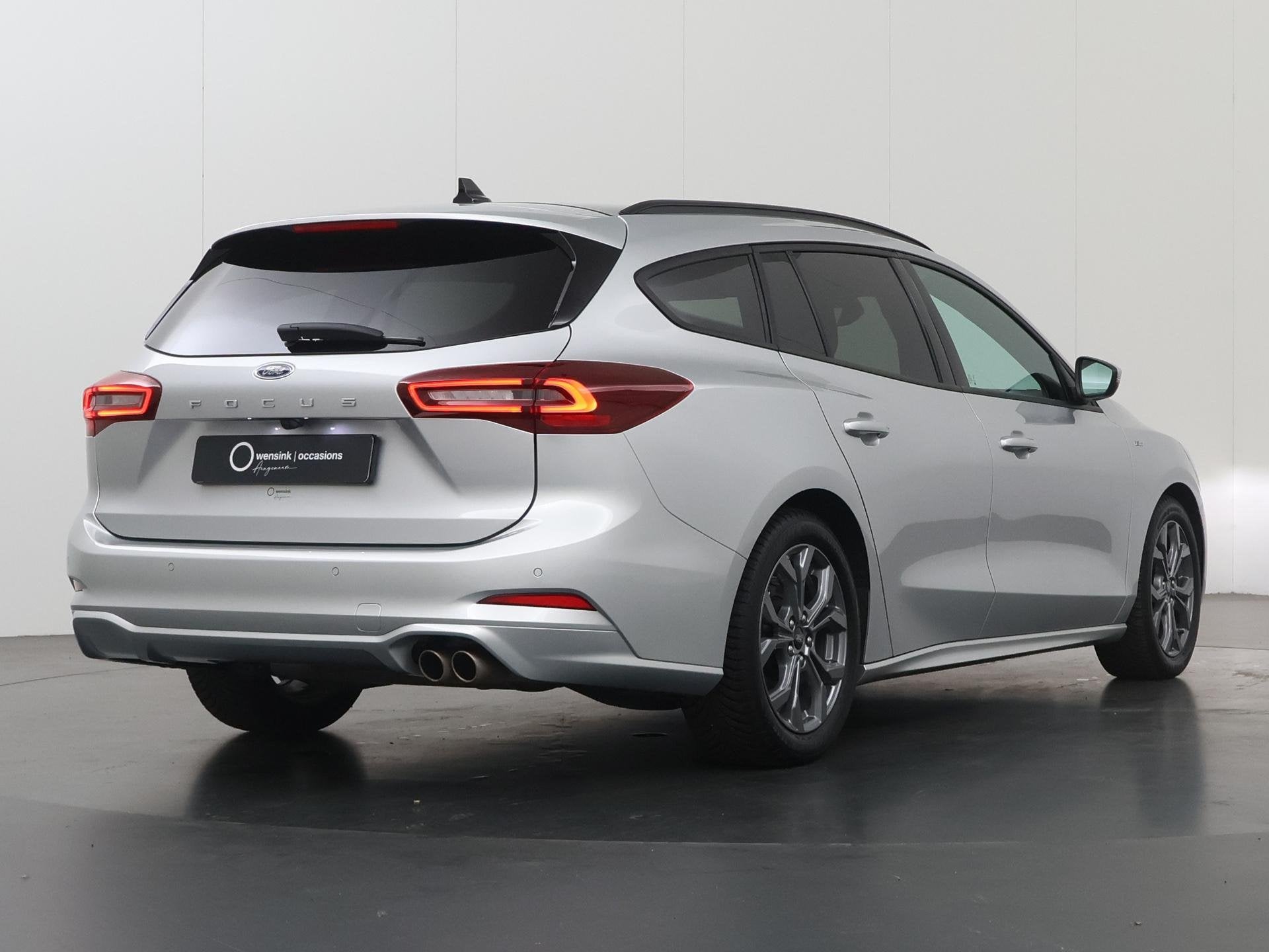 Ford Focus Wagon 1.0 EcoBoost Hybrid ST Line X | Trekhaak Af, Stof, Gebruikt, Automatische klimaatregeling, 155 pk