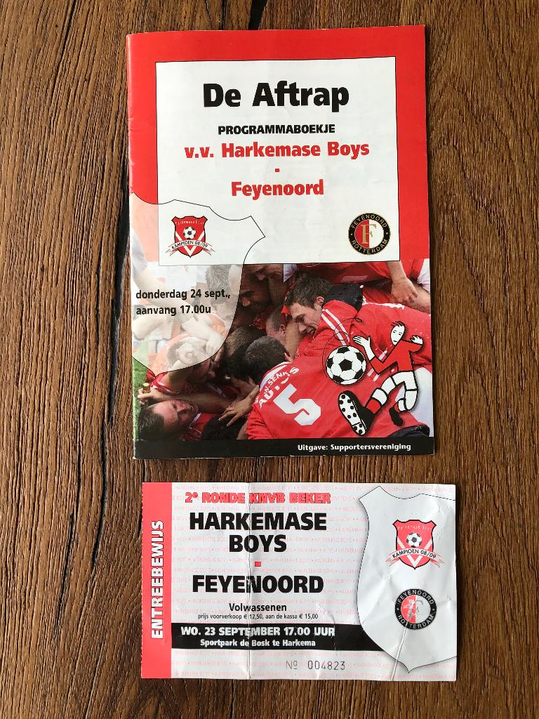 Harkemase Boys Feyenoord 2009 programmaboekje + entreebewijs, Ophalen of Verzenden, Gebruikt, Feyenoord, Overige typen