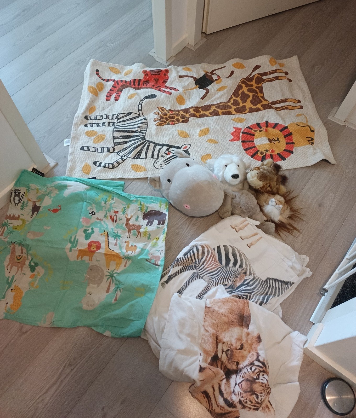 jungle kamer set, dierenkoppen, dekbedovertrekken, kleed, Ophalen of Verzenden, Wanddecoratie