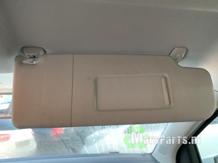 Zonneklep van een Volkswagen Polo, Gebruikt, -, Volkswagen, -