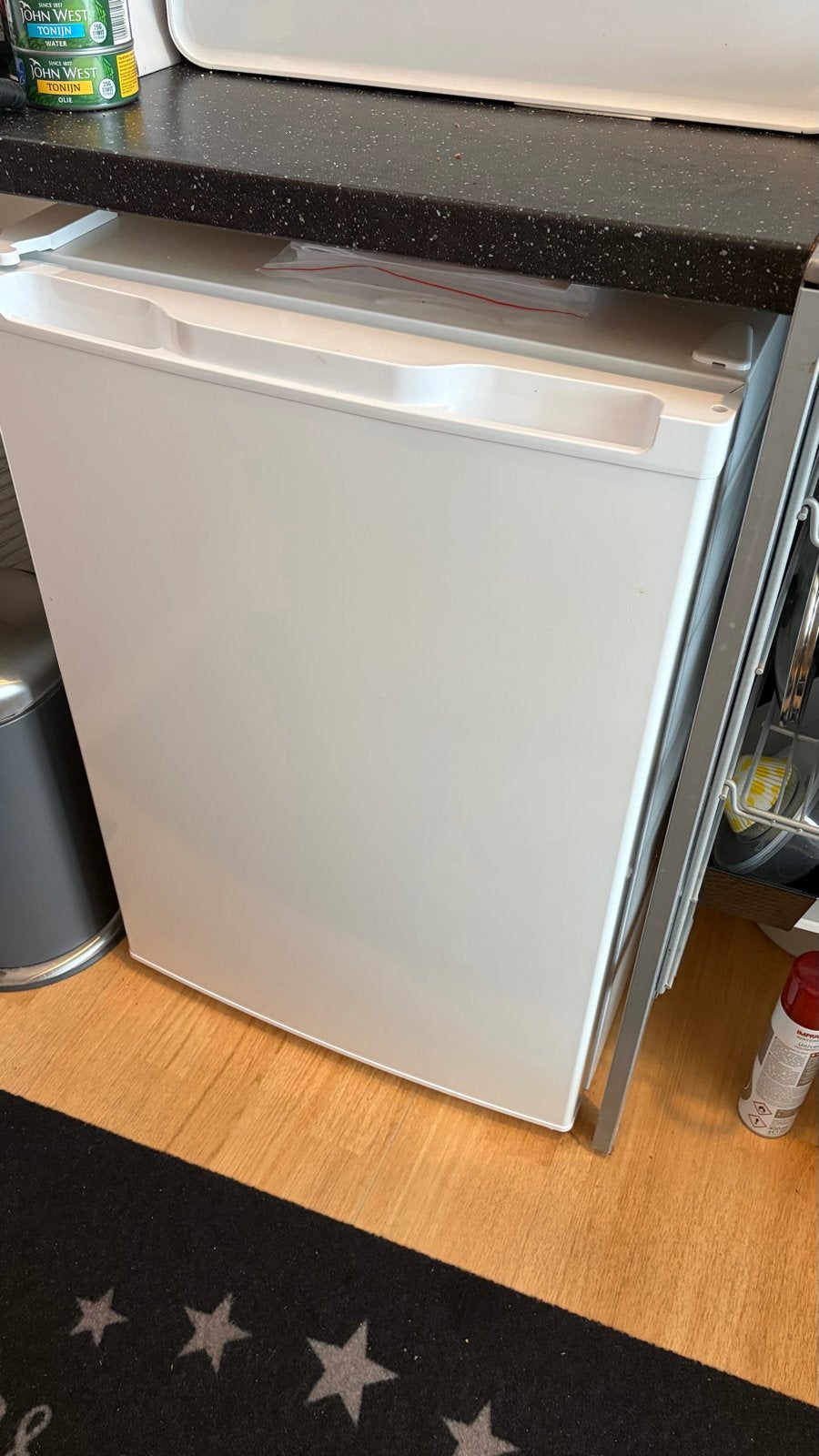 Ikea LAGAN koelkast, minder dan jaar oud, Witgoed en Apparatuur, Koelkasten en IJskasten, Ophalen, Zo goed als nieuw, 45 tot 60 cm