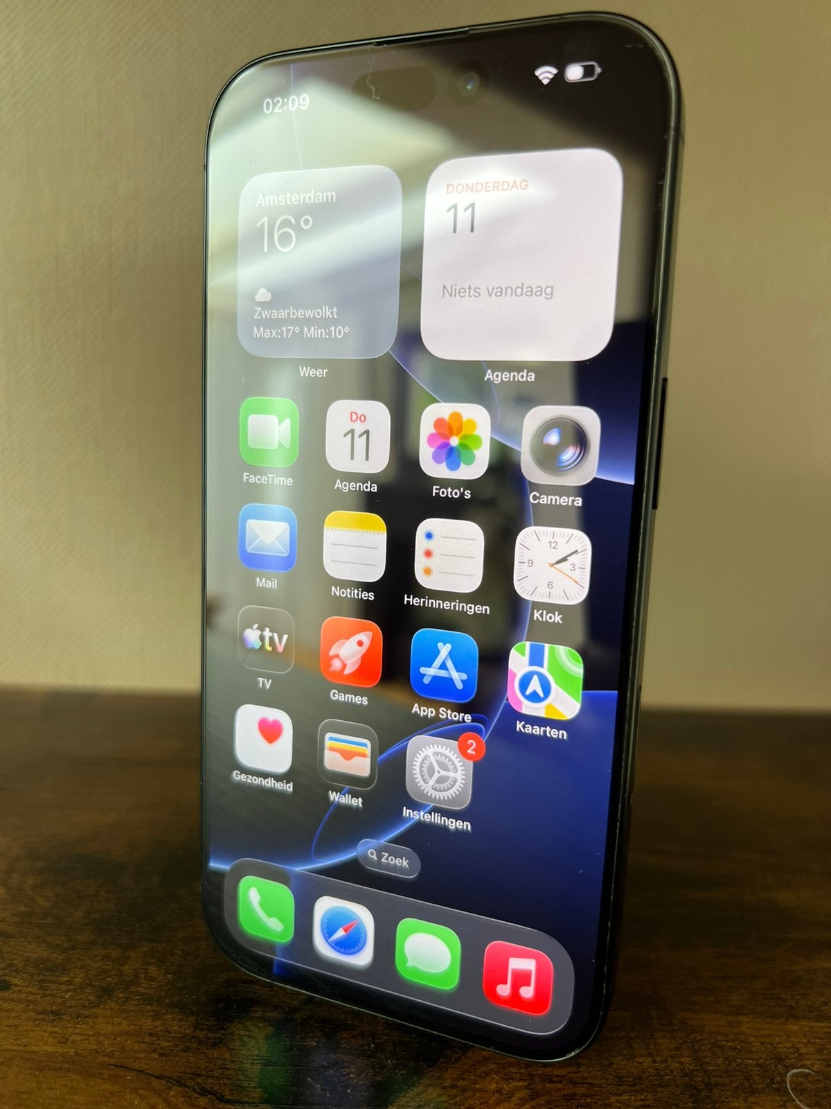 Apple iPhone 16 Pro Zwart Titanium 128GB, 128 GB, Zwart, Ophalen of Verzenden, Zo goed als nieuw
