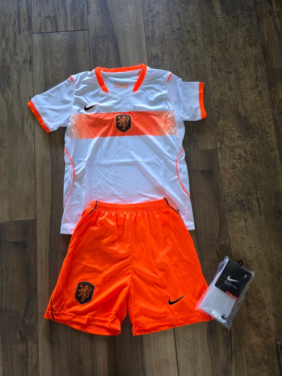 Gloednieuw Nederland voetbaltenue kids maat 152, Maat S, Ophalen of Verzenden, Nieuw, Set