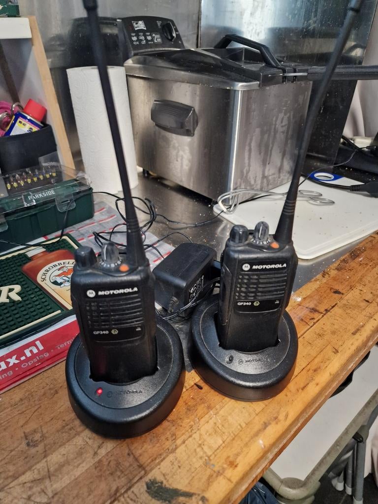 Motorola gp340 ex portofoons, Ophalen