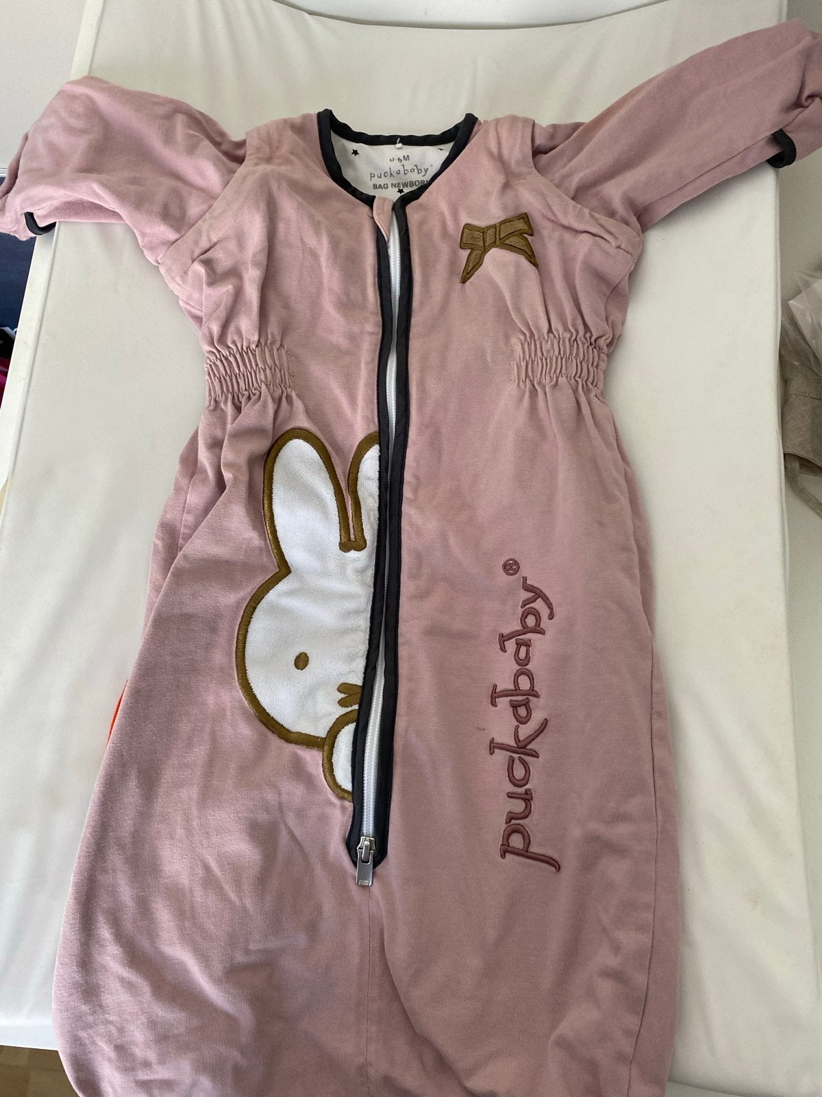 Puckababy slaapzak (0-6M) met Miffy en strik, Kinderen en Baby's, Ophalen, Gebruikt, Puckababy, Roze