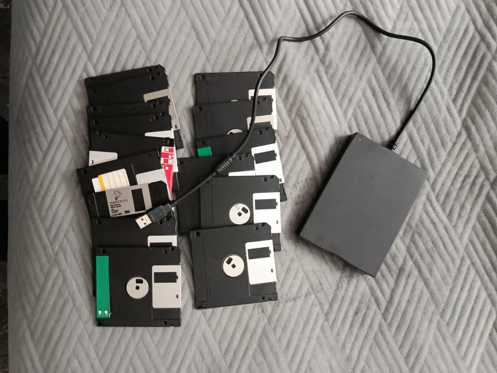 Diskettesdrive en diskettes, Ophalen of Verzenden, Nieuw, Overige typen, DDR4
