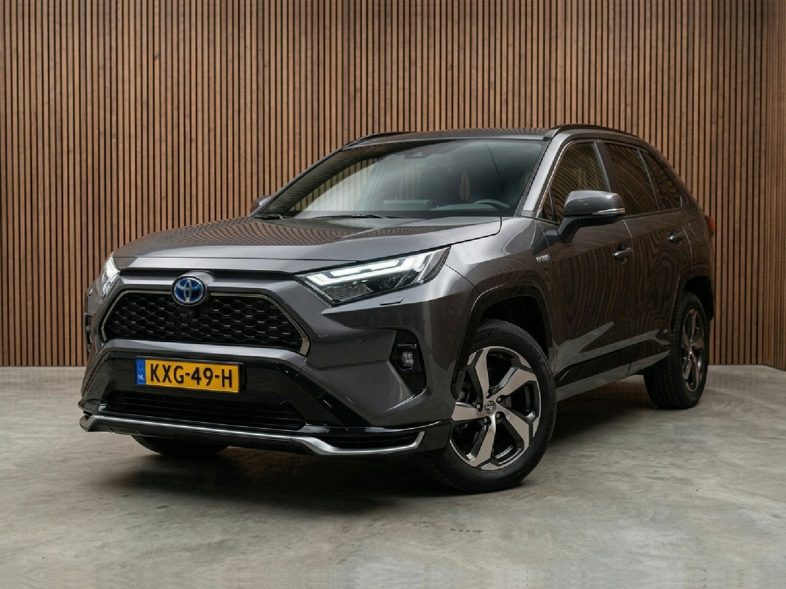 Toyota RAV4 2.5 Plug-in Hybrid AWD Dynamic / trekaak / HUD /, Automaat, Dealer onderhouden, Stof, Gebruikt