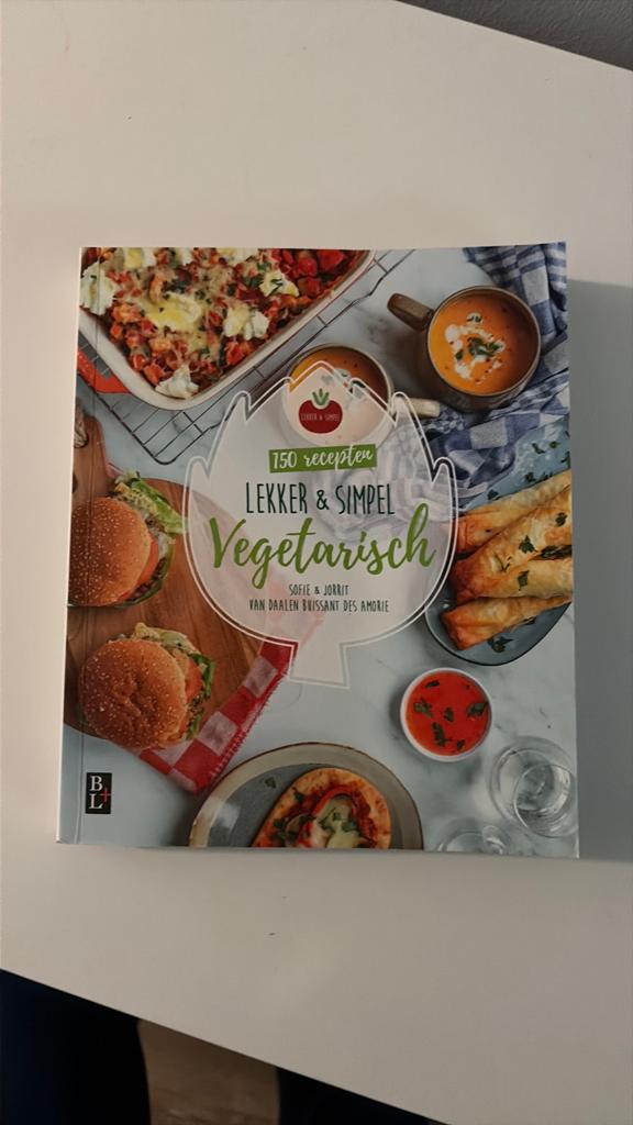 Lekker & Simpel Vegetarisch, Boeken, Ophalen of Verzenden, Zo goed als nieuw, Vegetarisch