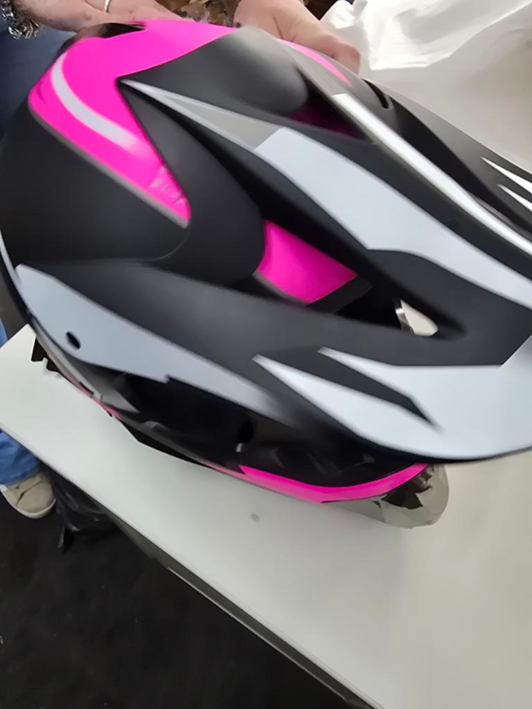 Roze/Zwarte Offroadhelm - kleine Beschadigd, Overige merken, Offroadhelm, Ophalen of Verzenden, Dames