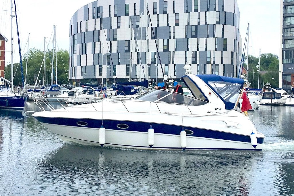 Bavaria 300 Sport 450PK! Slaapk., Keuken, mob. Airco, Toil.!, Watersport en Boten, Gebruikt, Binnenboordmotor, Walstroom, Motorjacht