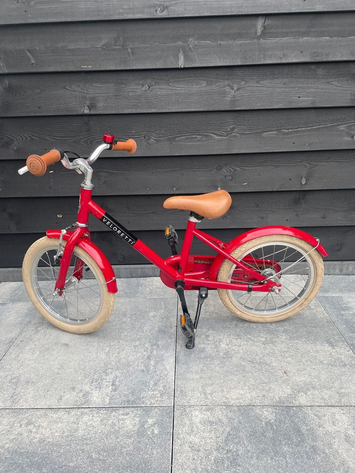 Veloretti Kinderfiets 16 inch Rood, Fietsen en Brommers, Fietsen | Kinderfietsjes, Ophalen, Gebruikt, Velgrem, 16 tot 20 inch