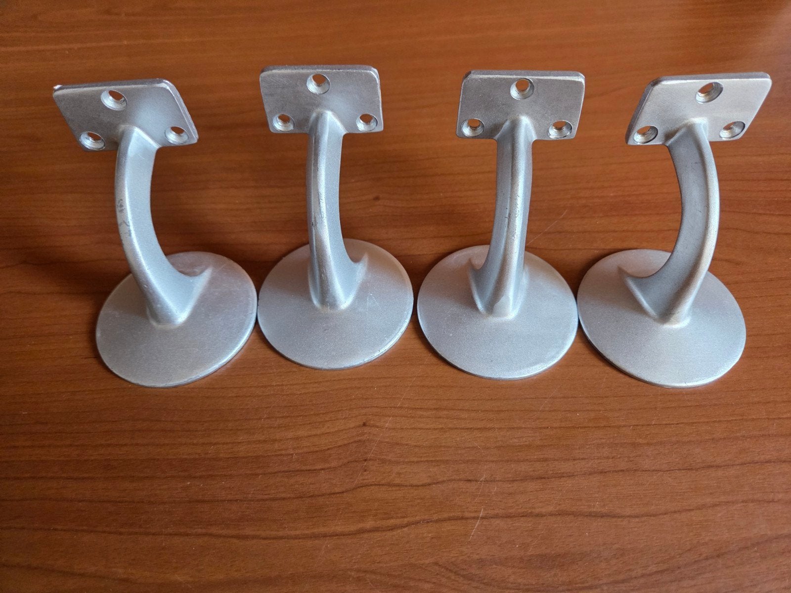 Set van 4 zilverkleurige leuninghouders, Ophalen, Gebruikt, Overige materialen, Overige typen