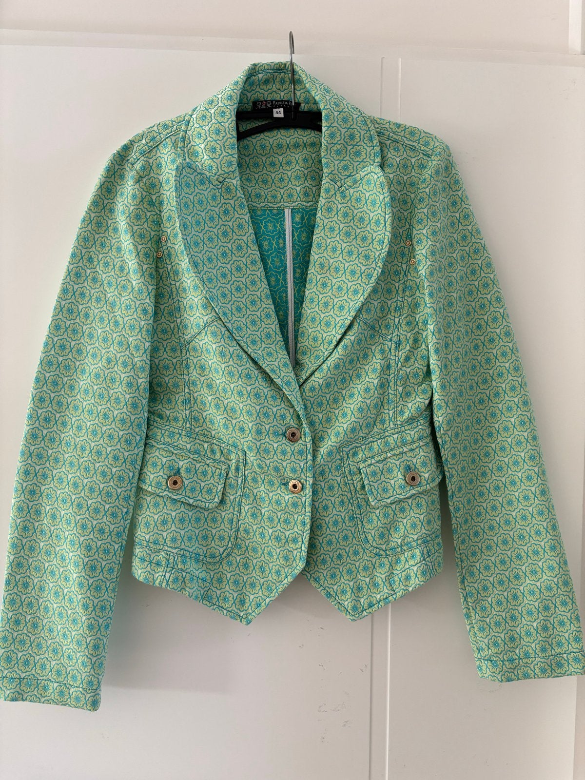 Patrizia Pepe Jasje - Italiaanse maat 44 (NL 36/38), Kleding | Dames, Jasjes, Kostuums en Pakken, Ophalen of Verzenden, Zo goed als nieuw