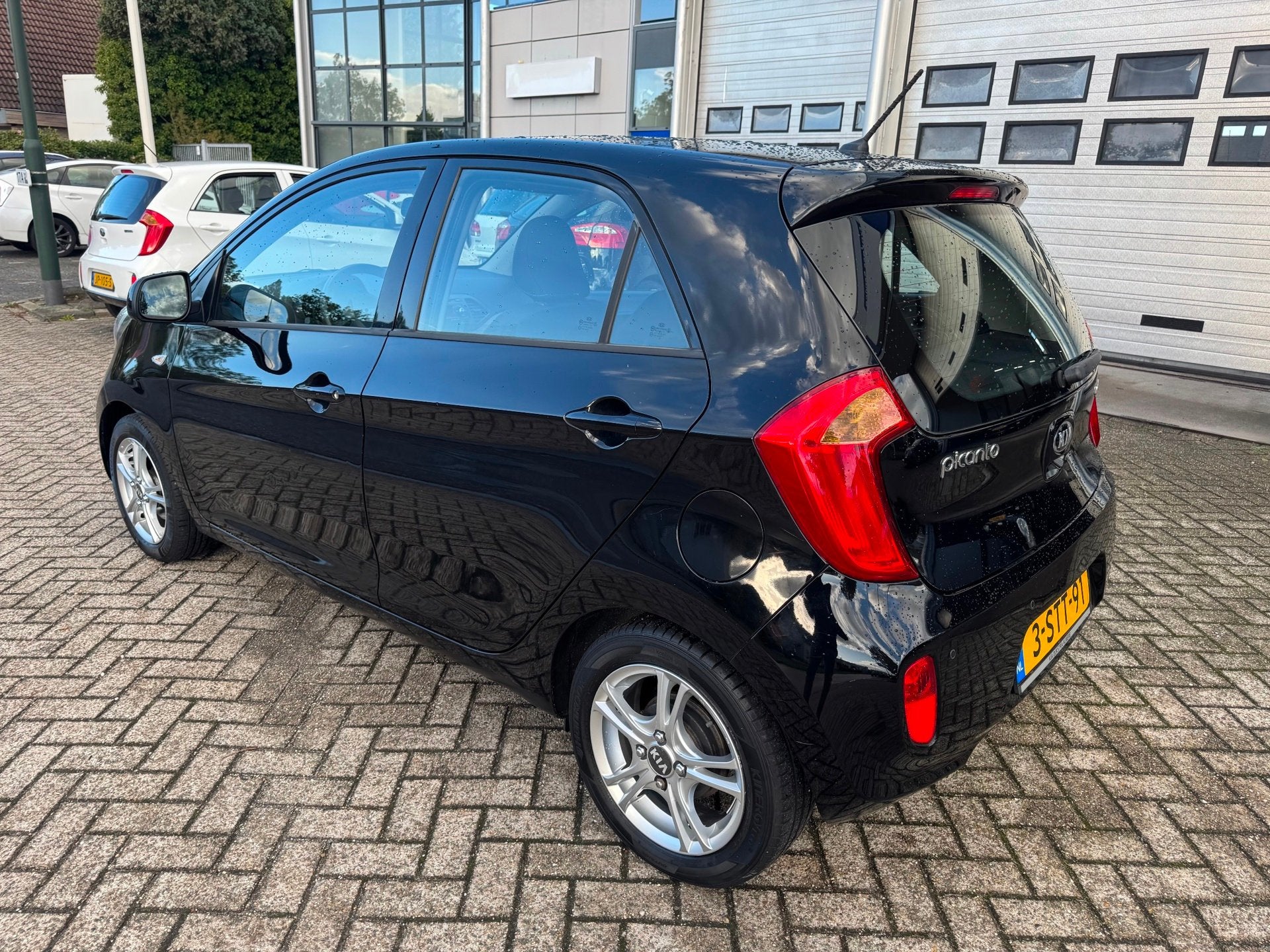 Kia Picanto 1.0 CVVT ISG Comfort Pack Airco,Pdc,1e eigenaar, Voorwielaandrijving, Euro 5, Gebruikt, 400 kg