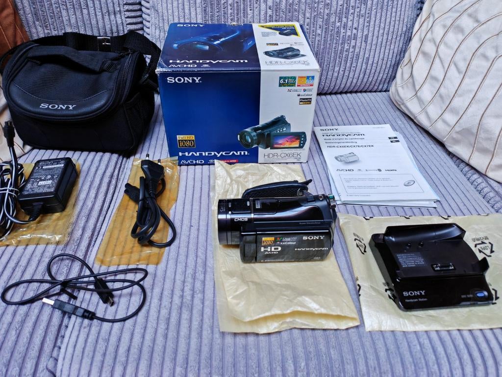 Sony HDR-CX6EK - 8GB memory stick camera in zeer goede staat, Ophalen, Full HD, 8 tot 20x, Sony