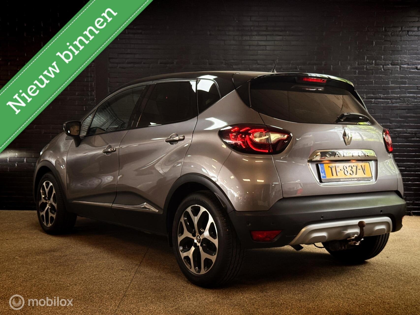 Renault Captur 0.9 TCe Bose, Voorwielaandrijving, 898 cc, Gebruikt, Euro 6