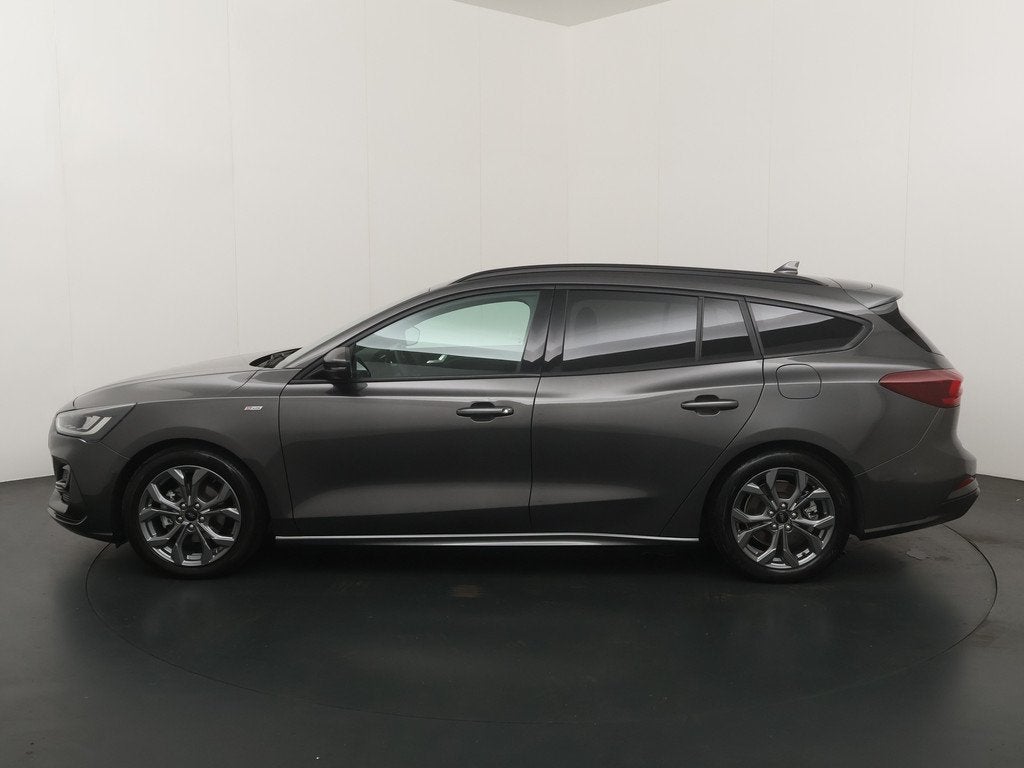 Ford FOCUS Wagon ST-line Ecoboost Hybrid 155 pk | Winter Pac, Stof, Gebruikt, 1404 kg, Automatische klimaatregeling