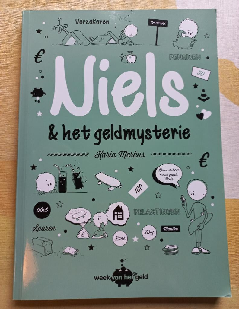 Boek Niels & het geldmysterie, Boeken, Ophalen of Verzenden, Zo goed als nieuw, Fictie algemeen