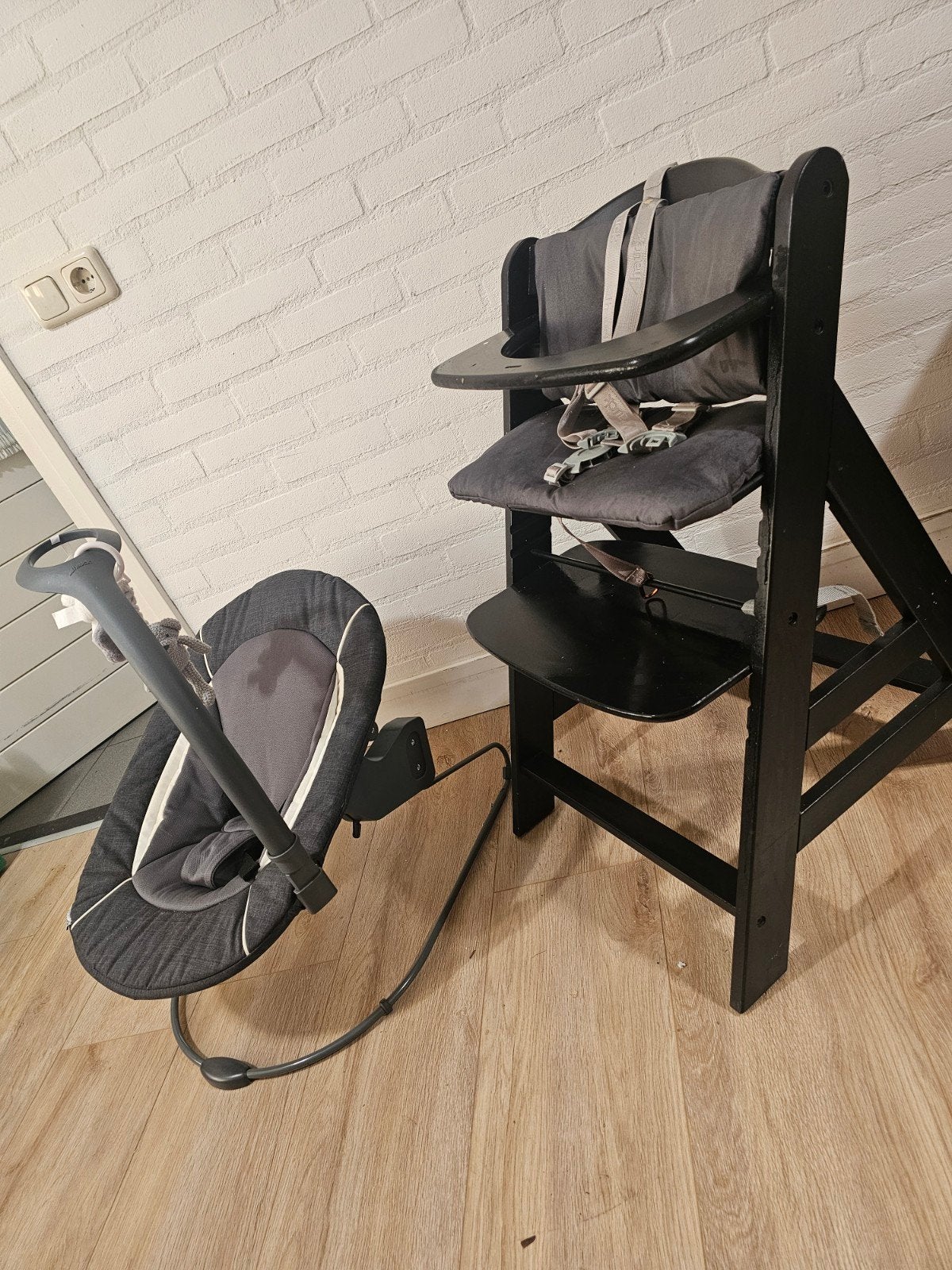 Hauck wipstoel en Stokke Tripp Trapp kinderstoel set, Ophalen, Gebruikt, Meegroeistoel, Gordel(s)