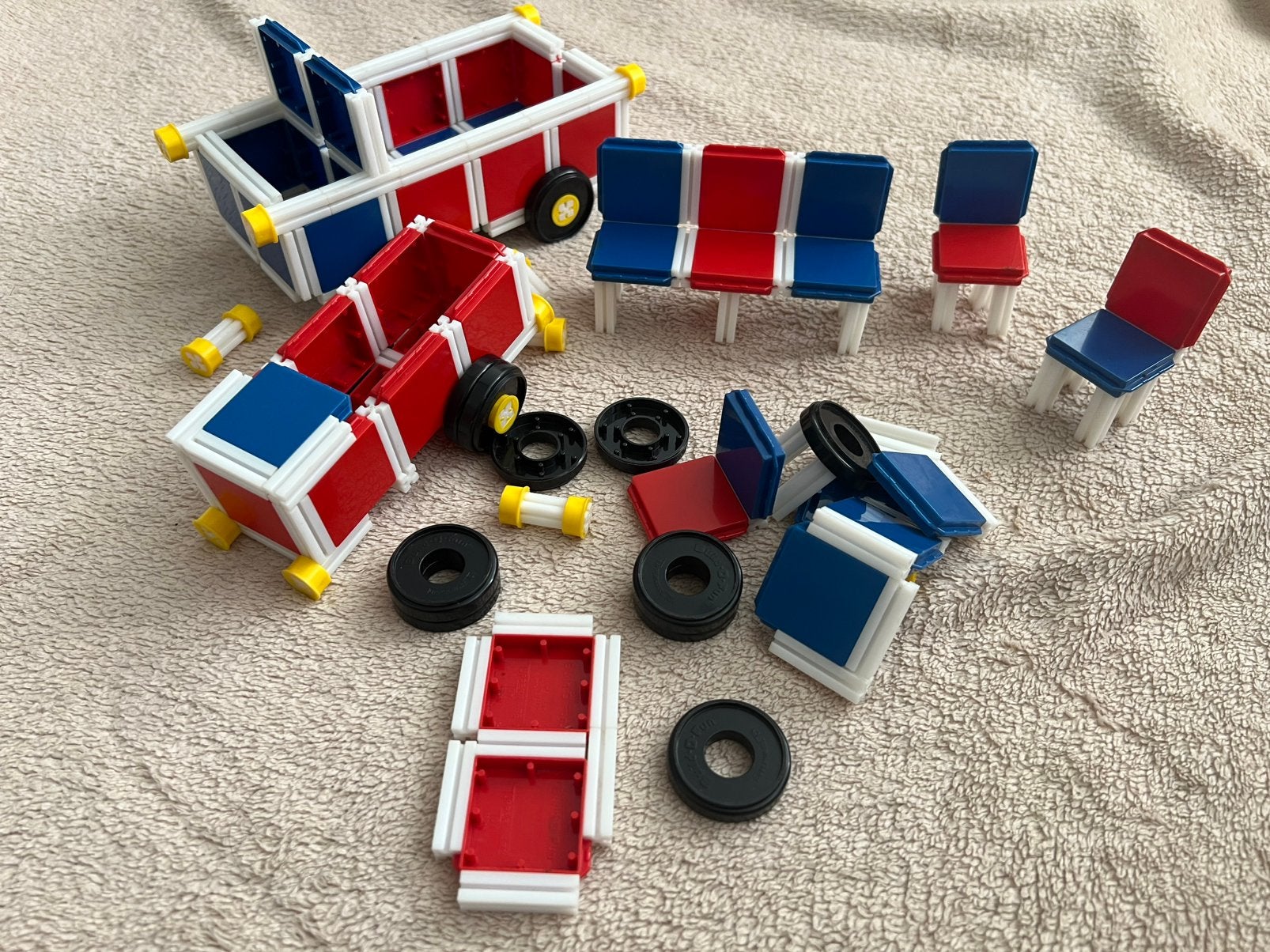 Vintage Tupperware bouwset speelgoed build o fun, Ophalen of Verzenden, Gebruikt, Blauw, Overige typen