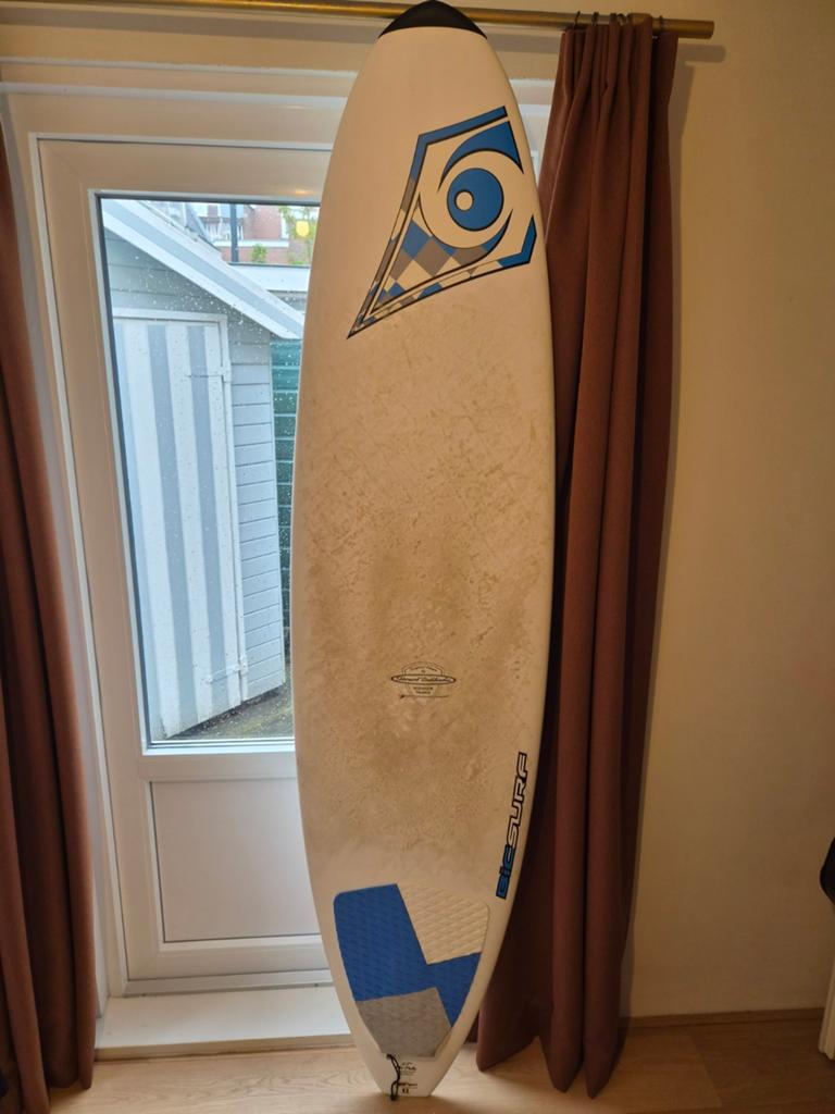 Surfboard DURA-TEC - Perfect voor beginners, Watersport en Boten, Golfsurfen, Ophalen, Gebruikt, Funboard, Met vinnen