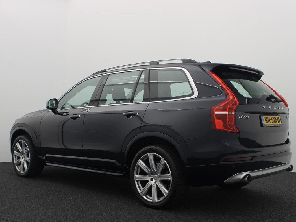 Volvo XC90 2.0 D5 AWD Momentum 7PERS / BOWERS & WILKINS / PA, Auto's, Volvo, Gebruikt, 4 cilinders, Blauw, 7 stoelen