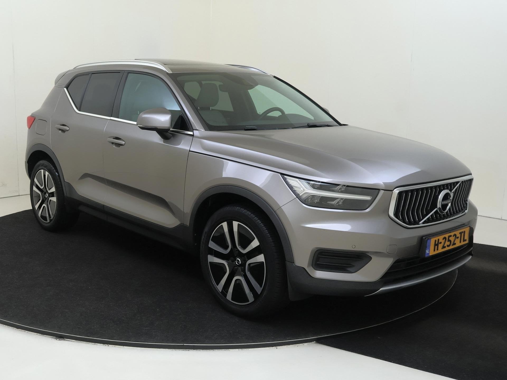 Volvo XC40 1.5 T5 Twin Engine Inscription | Trekhaak, Auto's, Euro 6, 1712 kg, Automatische klimaatregeling, Bedrijf