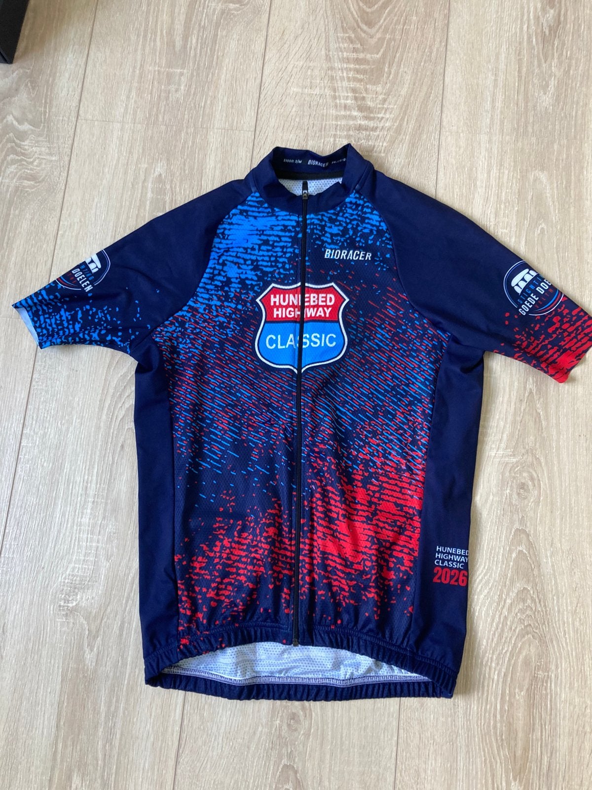 Fiets shirt bioracer hunnebed highway 2026, mt M valt als S, Ophalen of Verzenden, Zo goed als nieuw, Bovenkleding