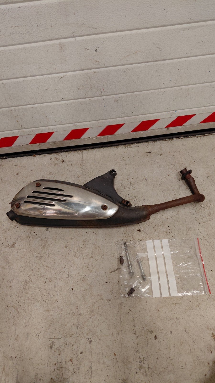 vespa s/lx 4t 2v uitlaat, Verzenden