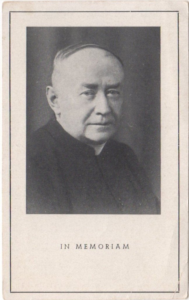 pastoor Wilhelmus G. Peters 1878 Beek en Donk + 1947 Alphen, Ophalen of Verzenden