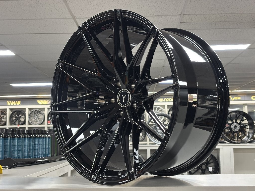 YANAR YF.01 FORGED VELGEN BMW M3 M4 G80 G81 G82 G83 20/21'', Nieuw, Personenwagen, Zomerbanden, Velg(en)